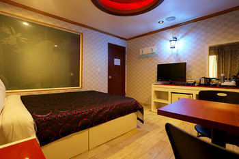 גנגנאונג Jungdongjin Hotel מראה חיצוני תמונה